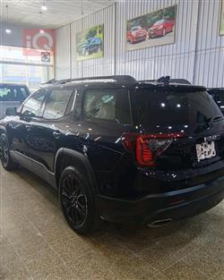 جي ام سي اكاديا